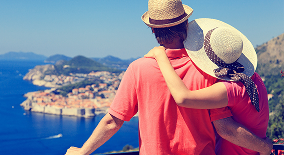 Couple looking at the ocean